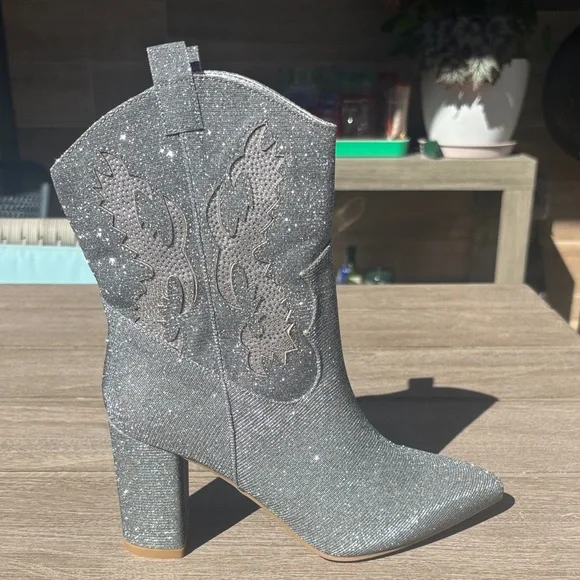 MIA Silver Sparkle Western Boots Size 7.5 NWT - Picture 4 of 15